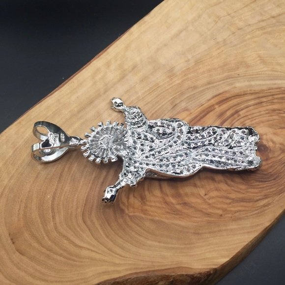 Jesus Pendant (Sterling silver and cubic zirconia) - Picture 7 of 8